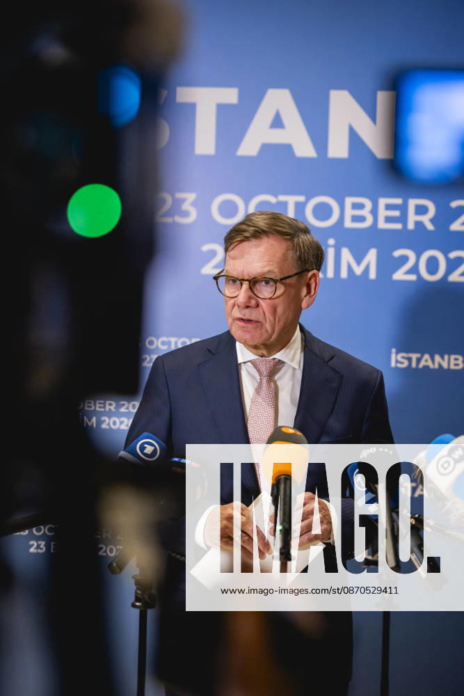Johann Wadephul, Federal Minister of Foreign Affairs, speaks to the media on the sidelines of the foreign ministers meeting in Istanbul, October 23, 2026. Photographed on behalf of the Federal Foreign Office, Istanbul, Turkey