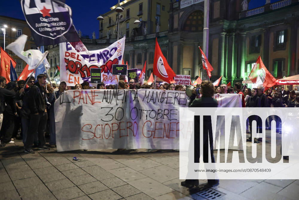 Protesters Clash with Police in Naples Students, trade union members and activists from Potere al Popolo take part in a demonstration against the rising cost of living in Piazza Municipio. Clashes between demonstrators and police break out during the protest. ABP17628
