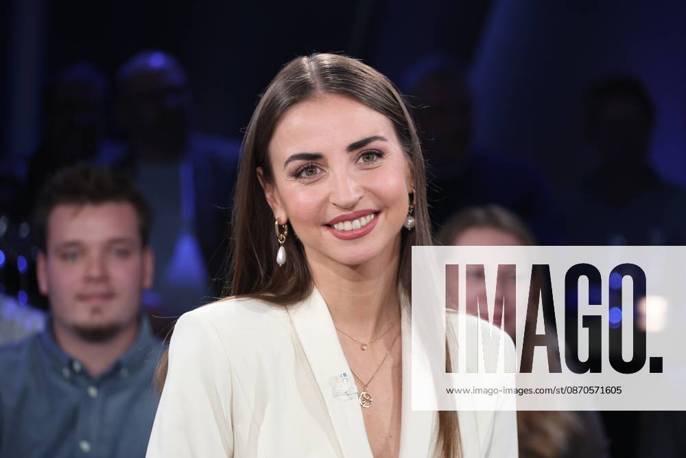 Ekaterina Leonova, dancer, guest on the NDR Talk Show; photo op on October 23, 2026, at the Hamburg Lokstedt television studio prior to the broadcast on NDR Television s Channel 3