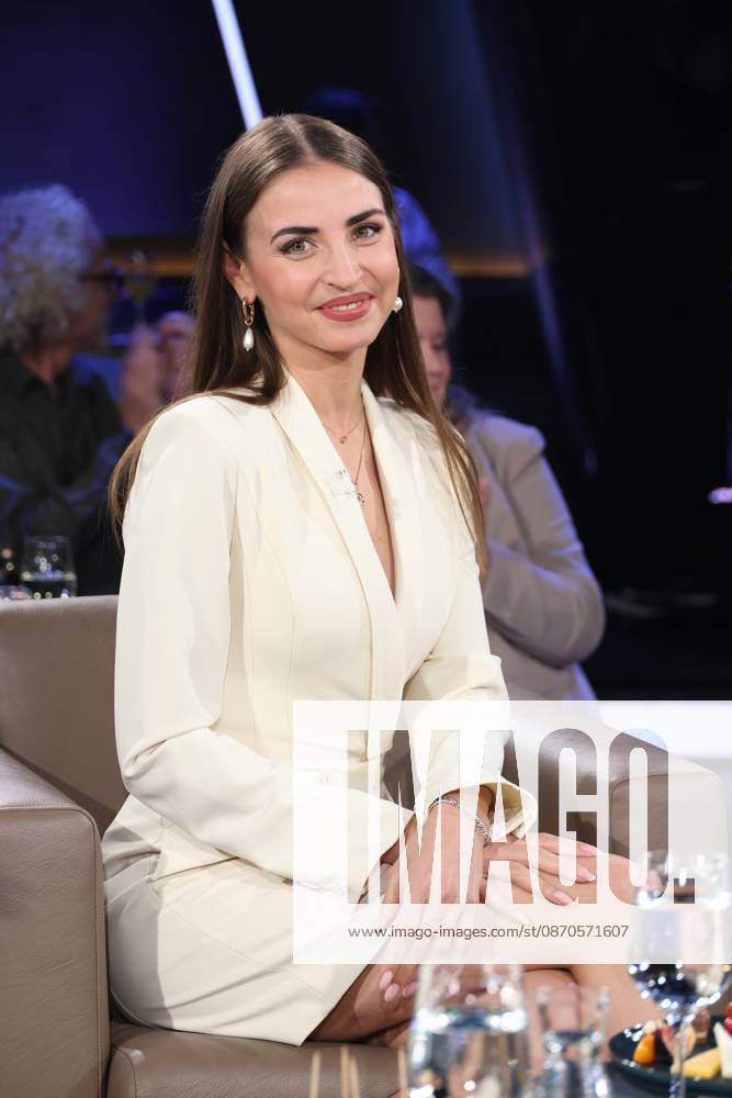 Ekaterina Leonova, dancer, guest on the NDR Talk Show; photo op on October 23, 2026, at the Hamburg Lokstedt television studio prior to the broadcast on NDR Television s Channel 3