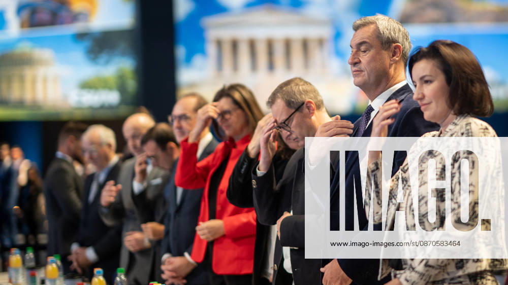 Joint prayer at the start of the second day of the event with Markus Söder, Dorothee Doro Bär, Martin Huber, Ilse Aigner, Alexander Dobrindt, and others; CSU Party Convention in Munich, Munich, Bavaria, Germany; Munich Trade Fair Grounds