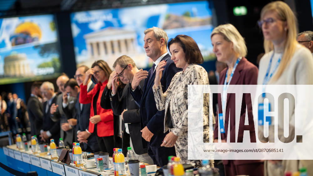 Joint prayer at the start of the second day of the event with Markus Söder, Dorothee Doro Bär, Martin Huber, Ilse Aigner, Alexander Dobrindt, and others; CSU Party Convention in Munich, Munich, Bavaria, Germany; Munich Trade Fair Grounds