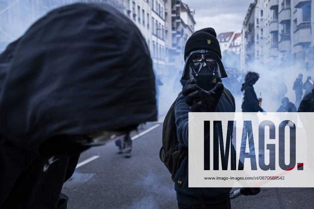 Demonstration and clashes between protesters and police in Strasbourg STRASBOURG, FRANCE - OCTOBER 24: Protesters clash with law enforcement officers during a demonstration in the city centre of Strasbourg, France on October 24, 2026. Police officers intervene to disperse groups of protesters as tear gas is deployed. Clashes, projectile throwing and property damage are reported in several streets. Barricades and burning vehicles reflect the tense situation surrounding the protest. Elyxandro Cegarra Anadolu Strasbourg France. Editorial use only. Please get in touch for any other usage.