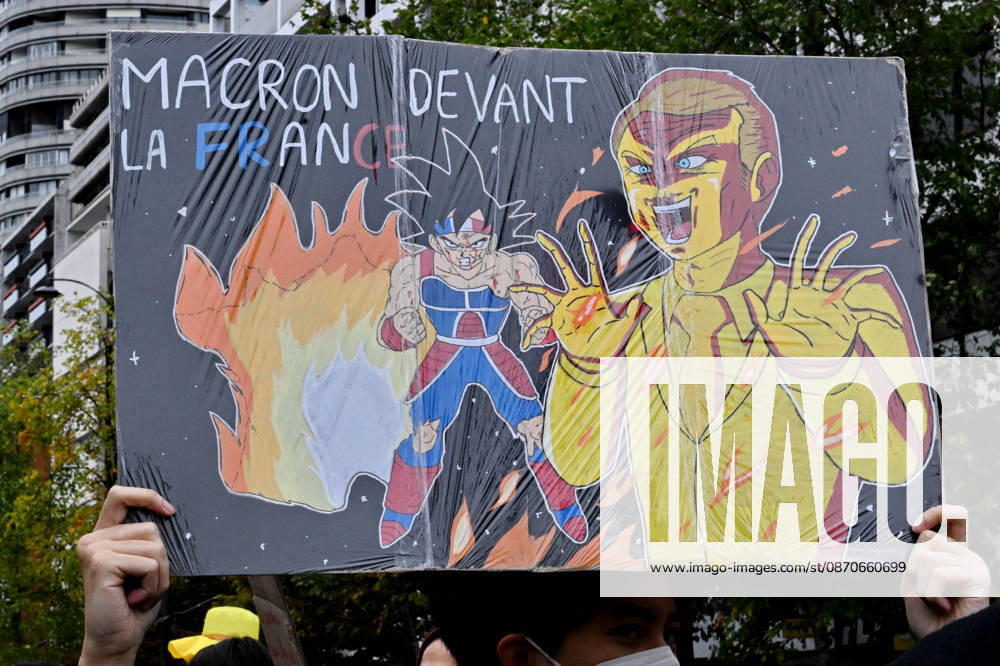 Yellow Vests Protest Act II - Paris Demonstration in favor of purchasing power, the protection of public services, and fiscal and social justice, as part of a nationwide call for mobilisation bringing together former members of the Yellow Vest movement, labor unions, high school and university students. in Paris on October 24, 2026. Photo by Karim Ait Adjedjou ABACAPRESS.COM Paris France