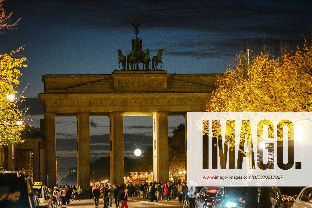 New Lighting for the Brandenburg Gate ** FOR ** **New Lighting for the Brandenburg Gate, Berlin’s most famous landmark is getting a nighttime makeover; the usual lighting will be turned off and the moonlight —a glowing sphere in the central archway—will be turned on, photographed on