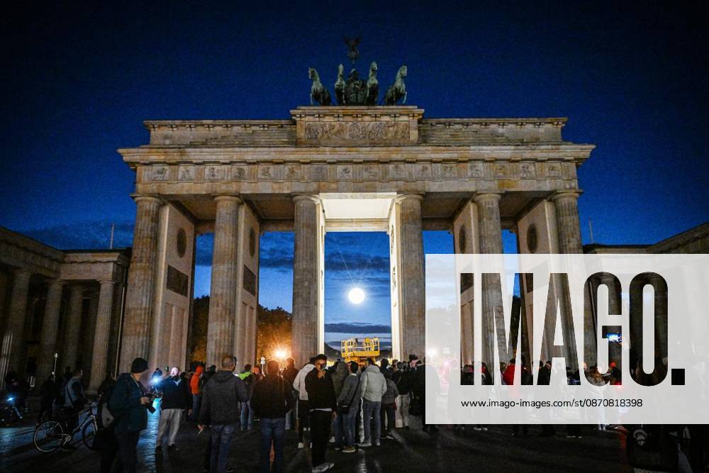 New Lighting for the Brandenburg Gate ** FOR ** **New Lighting for the Brandenburg Gate, Berlin’s most famous landmark is getting a nighttime makeover; the usual lighting will be turned off and the moonlight —a glowing sphere in the central archway—will be turned on, photographed on