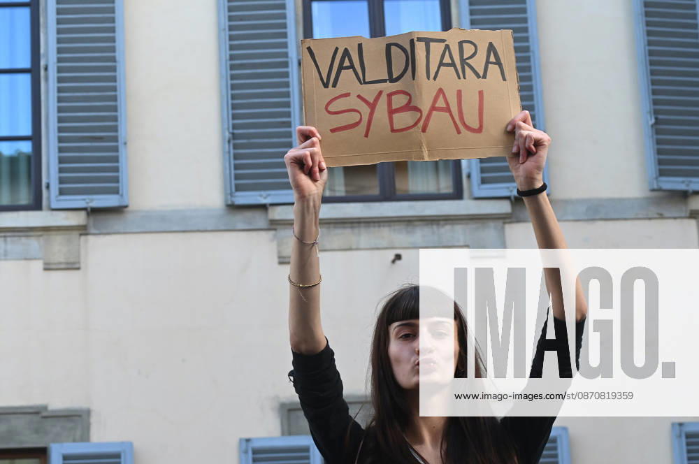 Students protest against the Minister of Education and his school policies, Florence, October 26, 2026 Florence Italy - ZUMAa289 20261026_zia_a289_173