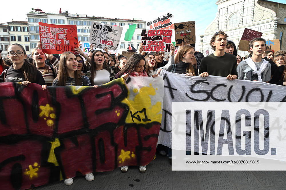 Students protest against the Minister of Education and his school policies, Florence, October 26, 2026 Florence Italy - ZUMAa289 20261026_zia_a289_183