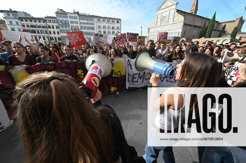 Students protest against the Minister of Education and his school policies, Florence, October 26, 2026 Florence Italy - ZUMAa289 20261026_zia_a289_186