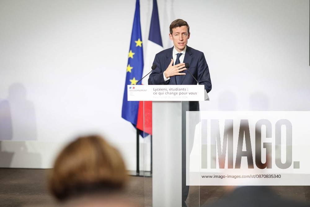 Paris, France le 26 octobre 2026 - Edouard Geffray, ministre de l Education nationale, et Philippe Baptiste, ministre de l Enseignement superieur, de la Recherche et de l Espace, presentent lors d une conference de presse les conclusions de la consultation nationale lyceenne et de la concertation relative Ã l orientation et a Parcoursup. Ils detaillent egalement les reponses aux attentes exprimees par les lyceens et les etudiants afin d ameliorer leurs conditions d apprentissage et d etude - Edouard Geffray, Minister of National Education, and Philippe Baptiste, Minister of Higher Education, Research and Space, present at a press conference the conclusions of the national high school consultation and the consultation on orientation and Par