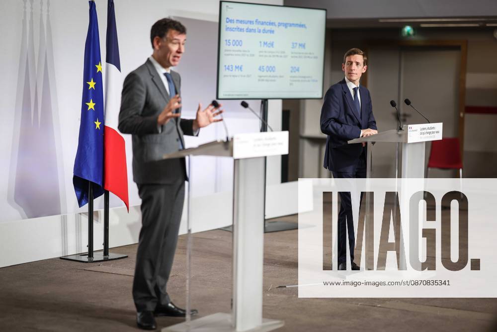 Paris, France le 26 octobre 2026 - Edouard Geffray, ministre de l Education nationale, et Philippe Baptiste, ministre de l Enseignement superieur, de la Recherche et de l Espace, presentent lors d une conference de presse les conclusions de la consultation nationale lyceenne et de la concertation relative Ã l orientation et a Parcoursup. Ils detaillent egalement les reponses aux attentes exprimees par les lyceens et les etudiants afin d ameliorer leurs conditions d apprentissage et d etude - Edouard Geffray, Minister of National Education, and Philippe Baptiste, Minister of Higher Education, Research and Space, present at a press conference the conclusions of the national high school consultation and the consultation on orientation and Par