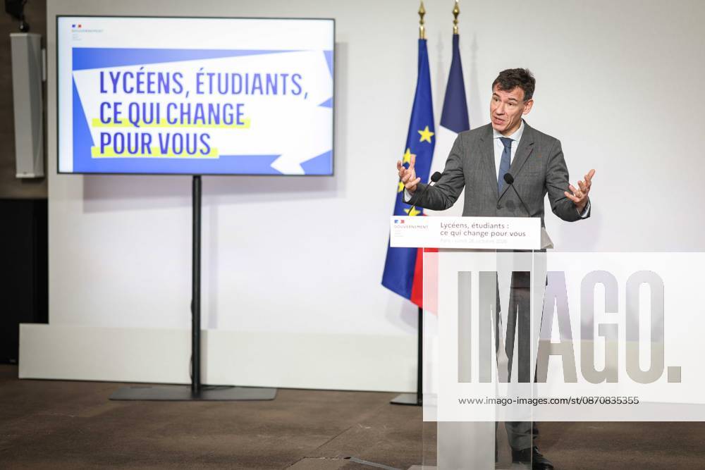 Paris, France le 26 octobre 2026 - Edouard Geffray, ministre de l Education nationale, et Philippe Baptiste, ministre de l Enseignement superieur, de la Recherche et de l Espace, presentent lors d une conference de presse les conclusions de la consultation nationale lyceenne et de la concertation relative Ã l orientation et a Parcoursup. Ils detaillent egalement les reponses aux attentes exprimees par les lyceens et les etudiants afin d ameliorer leurs conditions d apprentissage et d etude - Edouard Geffray, Minister of National Education, and Philippe Baptiste, Minister of Higher Education, Research and Space, present at a press conference the conclusions of the national high school consultation and the consultation on orientation and Par