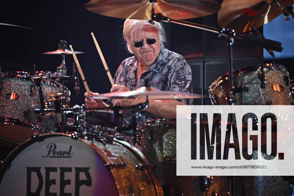 STOCKHOLM, SWEDEN 20261026 The British hard rock band Deep Purple, featuring drummer Ian Paice, is performing at Avicii Arena in STOCKHOLM, SWEDEN