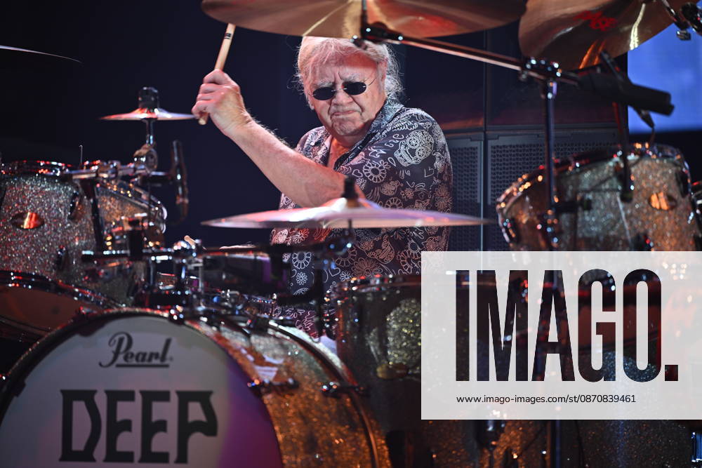 STOCKHOLM, SWEDEN 20261026 The British hard rock band Deep Purple, featuring drummer Ian Paice, is performing at Avicii Arena in STOCKHOLM, SWEDEN