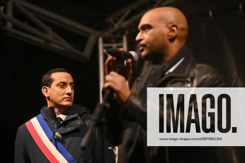 Dominique Sopo, President of SOS Racisme, alongside Trappes Mayor Ali Rabeh, paying tribute to the victims of the racist attack in Trappes on October 23, 2026, in Paris at Place Stalingrad on October 26, 2026. - 26 10 2026 - France Ile-de-France (region) Paris - JulienxMattiax Pictorium LePictorium_0345011