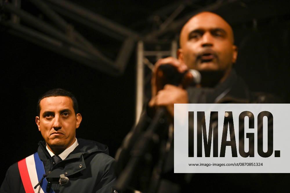 The Mayor of Trappes, Ali Rabeh, and the President of SOS Racisme, Dominique Sopo, came to pay tribute to the victims of the racist attack in Trappes on October 23, 2026, in Paris, at Place Stalingrad, on October 26, 2026. - 26 10 2026 - France Ile-de-France (region) Paris - JulienxMattiax Pictorium LePictorium_0345021