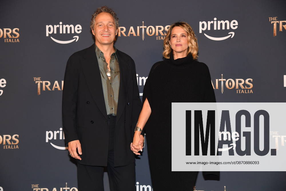 IPA90231674 - Rome, Palazzo Brancaccio: Photocall for the second season of The Traitors Italia. Pictured: Claudio Santamaria and Francesca Barra