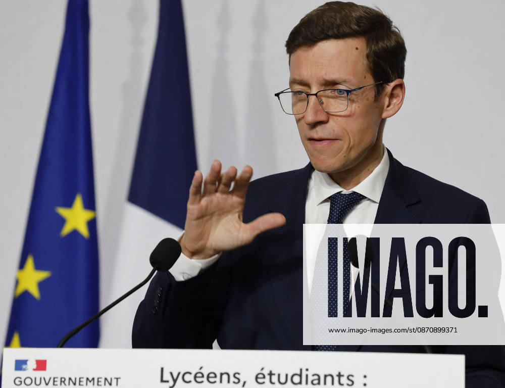 Edouard Geffray At Education Ministers Press Conference - Paris French Education Minister Edouard Geffray holds a press conference to present responses to high school and university students in Paris, France on October 26, 2026. Photo by Vernier JBV NEWS ABACAPRESS.COM Paris France