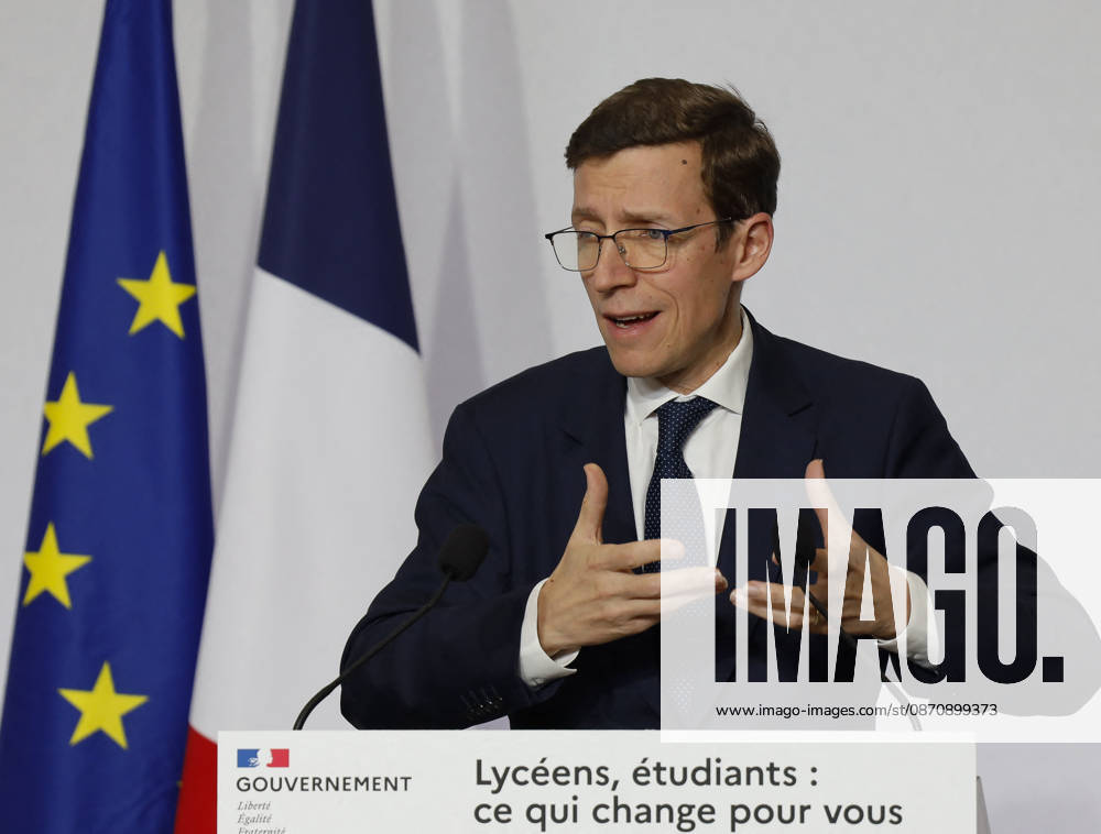 Edouard Geffray At Education Ministers Press Conference - Paris French Education Minister Edouard Geffray holds a press conference to present responses to high school and university students in Paris, France on October 26, 2026. Photo by Vernier JBV NEWS ABACAPRESS.COM Paris France