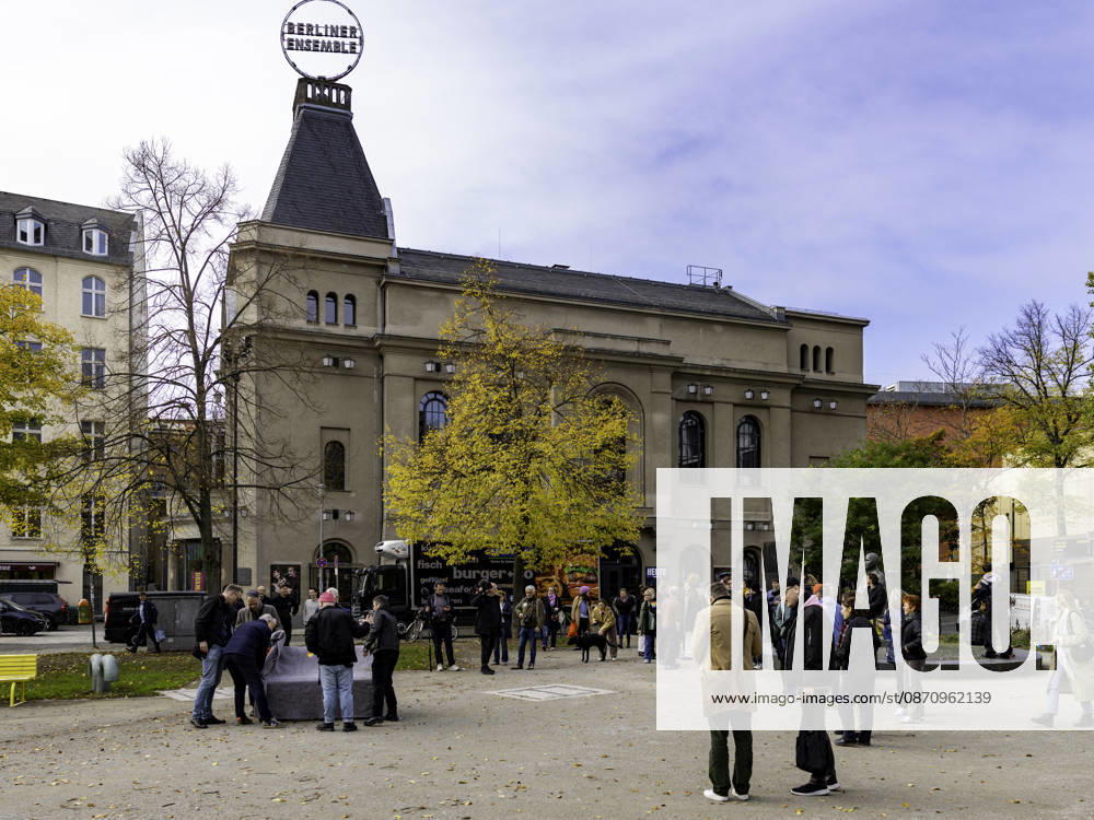 Berlin Cultural Institutions Take a Stand A