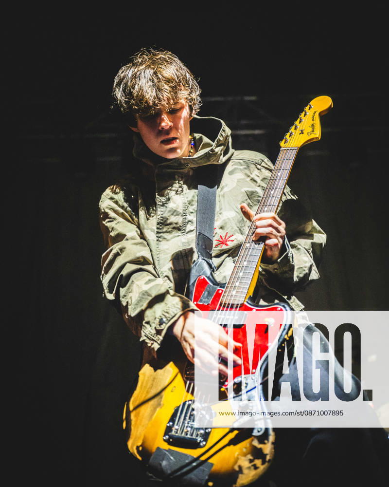 Keo performing live at O2 Academy Glasgow on Tuesday 27 October 2026. Keo performing live at O2 Academy Glasgow. The London-based alt-rock and grunge quartet brought their intense, guitar-driven sound to the renowned venue. Known for their raw energy, nostalgic 90s influences, and powerful stage presence, Keo delivered an electrifying headline. Keo are fronted by Finn Keogh., Credit:Adam Hampton-Matthews Avalon