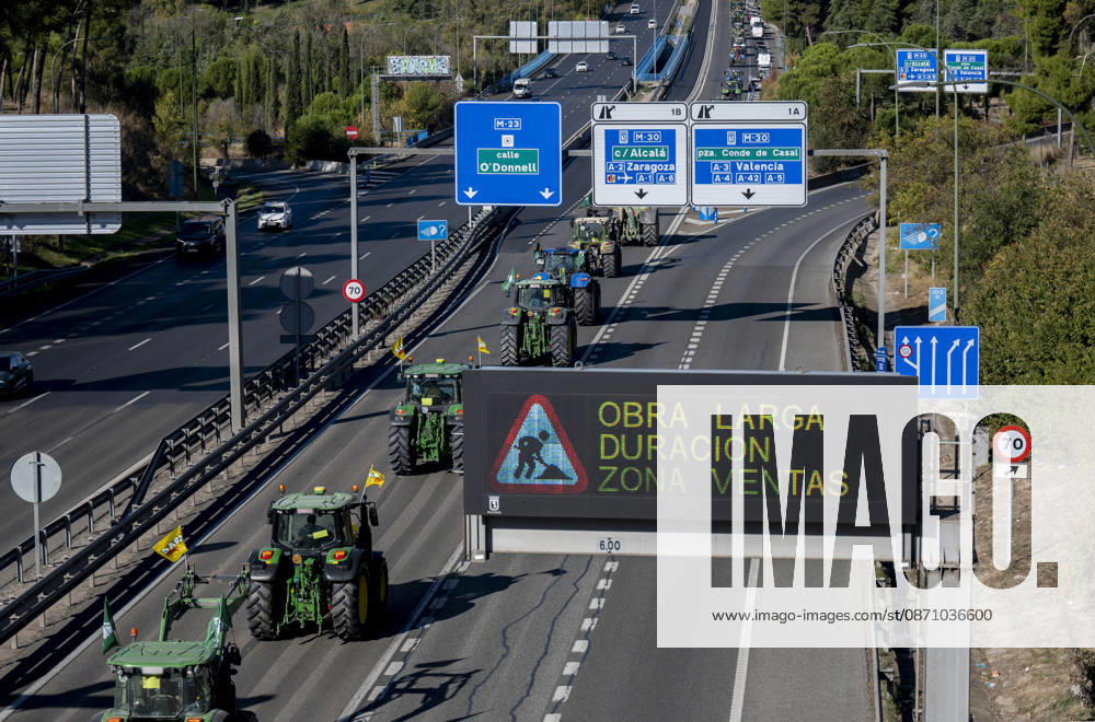 About 500 tractors take to the streets of Madrid to demand a profitable agricultural sector. Several tractors arrive in the capital on October 28, 2026, in Madrid, Spain. Nearly 500 tractors, accompanied by thousands of farmers and ranchers from all over Spain—called to action by Asaja, COAG, and Unión de Uniones, have taken to the streets of Madrid to demand urgent measures that guarantee the profitability of farms and the future of the countryside. October 28, 2026, Madrid, Spain