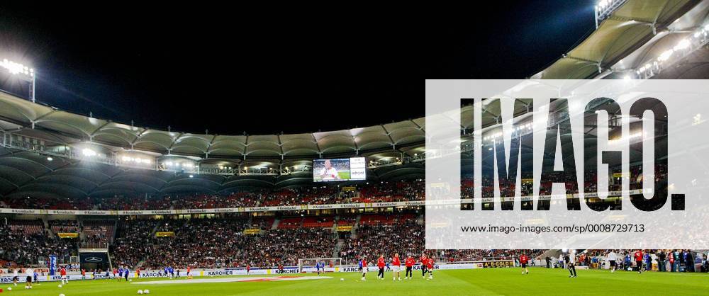 Fußball, Stadiongeschichte VfB Stuttgart Mercedes Benz Arena - Heimspielstätte des VfB Stuttgart. o0 Sportstätte Stadion Totale Panorama