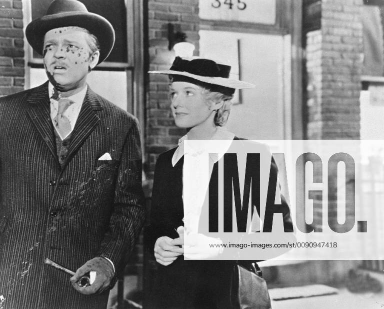 CITIZEN KANE Citizen Kane USA 1941 Orson Welles ORSON WELLES (Charles Foster Kane), DOROTHY COMINGORE (Susan Alexander Kane), in einer Filmszene aus Citizen Kane , 1941. Regie: Orson Welles aka. Citizen Kane CITIZEN KANE USA 1941