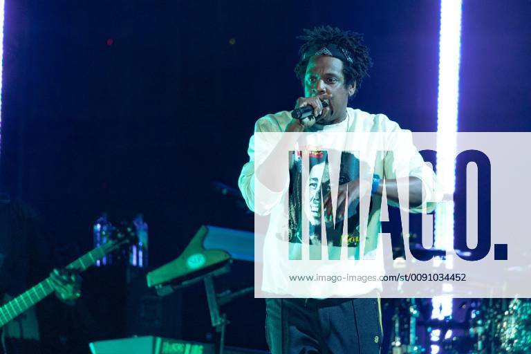 Virginia Beach, Virginia, U.S - JAY-Z (SHAWN CARTER) during the inaugural Something In The Water Music Festival in Virginia Beach, Virginia Virginia Beach U.S. - ZUMAs135 20190427_zap_s135_193