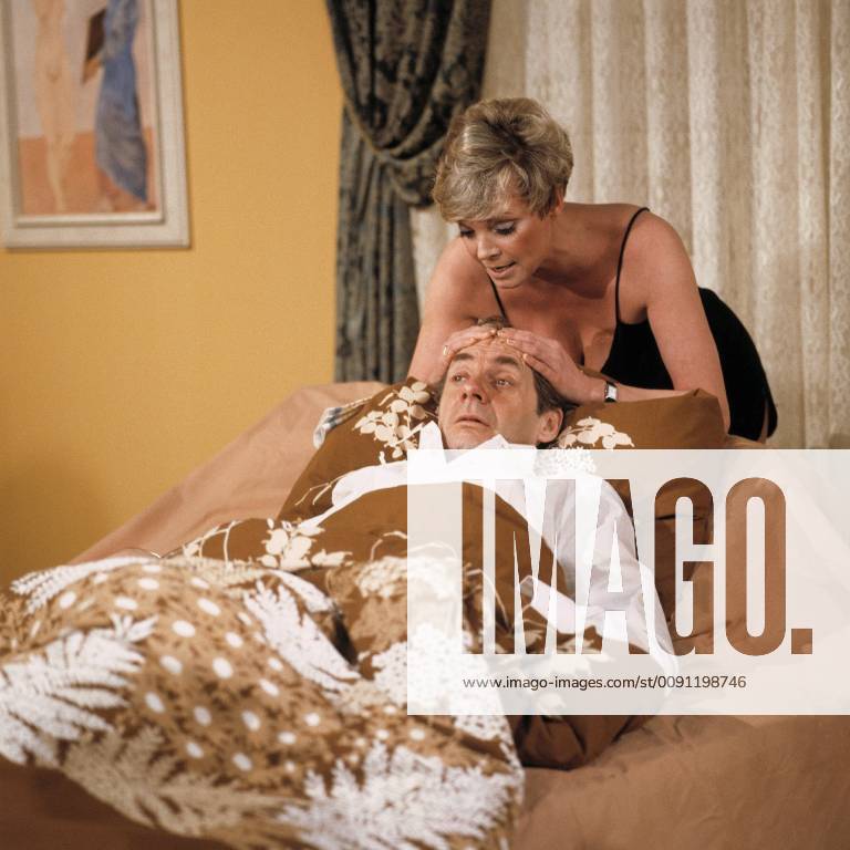 A crazy couple Burschi HARALD JUHNKE and GRIT BOETTCHER in the sketch Burschi 1982