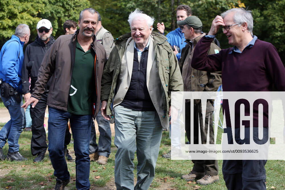 IMAGO ICONS: Sir David Attenborough PXL_ Sir David Attenborough on the Plitvice Lakes 19.09.2019., Plitvice Lakes, Croatia - Legendary BBC documentary filmmaker Sir David Attenborough shoots part 3 of the Blue Planet series on the Plitvice Lakes. KristinaxStedulxFabac PIXSELL