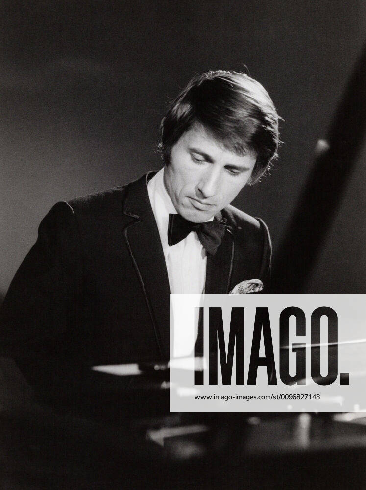Udo Jürgens, österreichischer Komponist, Pianist und Sänger, Deutschland um 1977. Austrian composer, pianist and singer Udo Juergens, Germany around 1977. Nur redaktionelle Nutzung. Editorial usage only.
