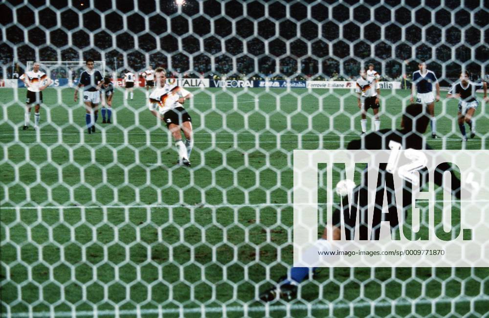 Fußball WM 1990 Italien Endspiel Deutschland - Argentinien 1:0 Andreas Brehme