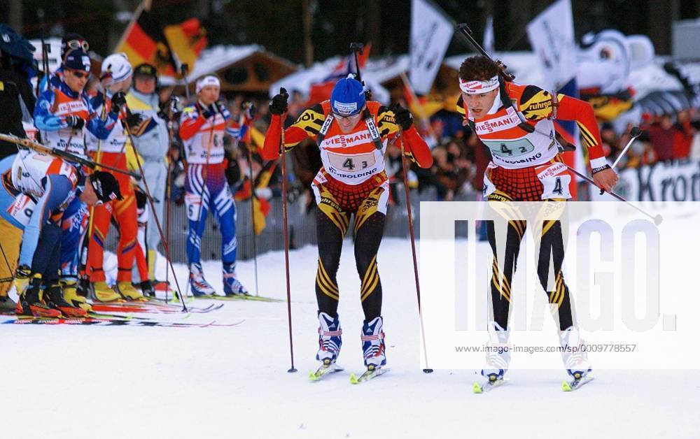 Biathlon Ruhpolding 2000 Staffel Männer Wechsel zwischen Sven Fischer (rechts) und Peter Sendel (zweiter von rechts)