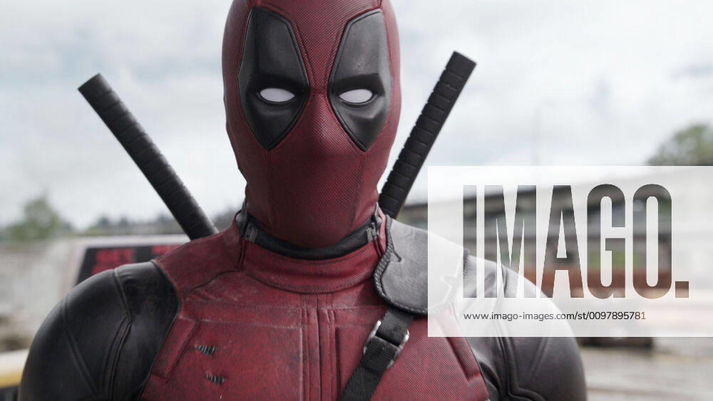 DEADPOOL, Ryan Reynolds, as Deadpool, 2016. ph: Joe Lederer TM & Twentieth Century Fox Film Corporation. All rights reserved. Courtesy Everett Collection 20thCentFox Courtesy Everett Collection !ACHTUNG AUFNAHMEDATUM GESCHÃ„TZT! PUBLICATIONXNOTxINxCANxCHNxFRAxITAxJPNxNORxPOLxRUSxESPxUKxUSA