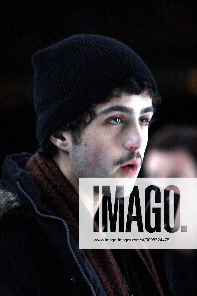 WHAT GOES UP, Josh Peck, 2009. Sony Pictures Courtesy Everett Collection Sony Pictures Courtesy Everett Collection !ACHTUNG AUFNAHMEDATUM GESCHÃ„TZT! PUBLICATIONXNOTxINxCANxCHNxFRAxITAxJPNxNORxPOLxRUSxESPxUKxUSA