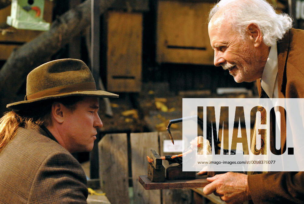 TWIXT, from left: Val Kilmer, Bruce Dern, 2011. ph: Kalman Muller Courtesy Everett Collection !ACHTUNG AUFNAHMEDATUM GESCHÃ„TZT! PUBLICATIONXNOTxINxCANxCHNxFRAxITAxJPNxNORxPOLxRUSxESPxUKxUSA