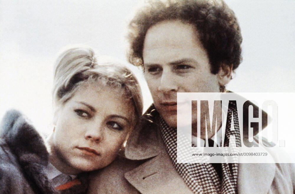 BAD TIMING, from left: Theresa Russell, Art Garfunkel, 1980, World Northal courtesy Everett Collection World Northal courtesy Everett Collection !ACHTUNG AUFNAHMEDATUM GESCHÃ„TZT! PUBLICATIONXNOTxINxCANxCHNxFRAxITAxJPNxNORxPOLxRUSxESPxUKxUSA
