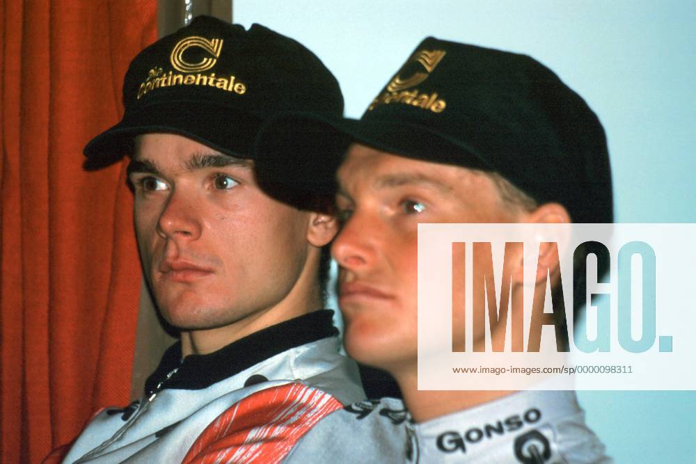 Ronny Lauke (li.) und Andreas Walzer (beide Deutschland) nachdenklich ...