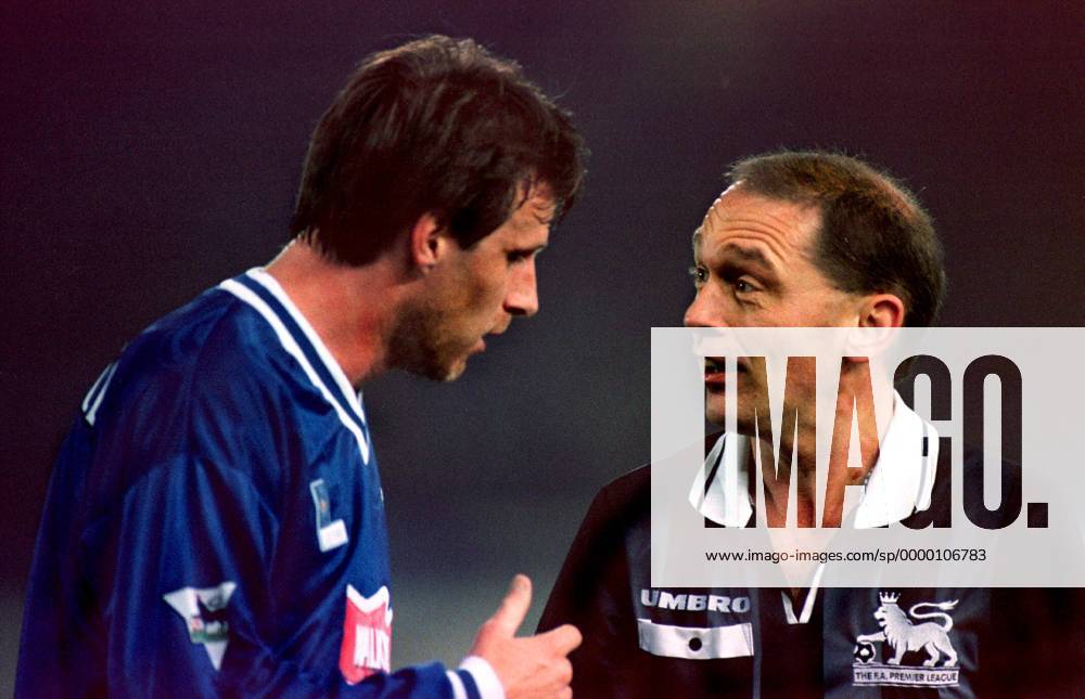 Mike Reed Ref Referee Mike Reed Fußball Herren English Premier League 1997 1998, 1 ...