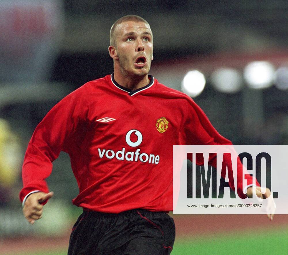 David Beckham läuft in Position Fußball Herren Saison 2000 2001, FCB ...