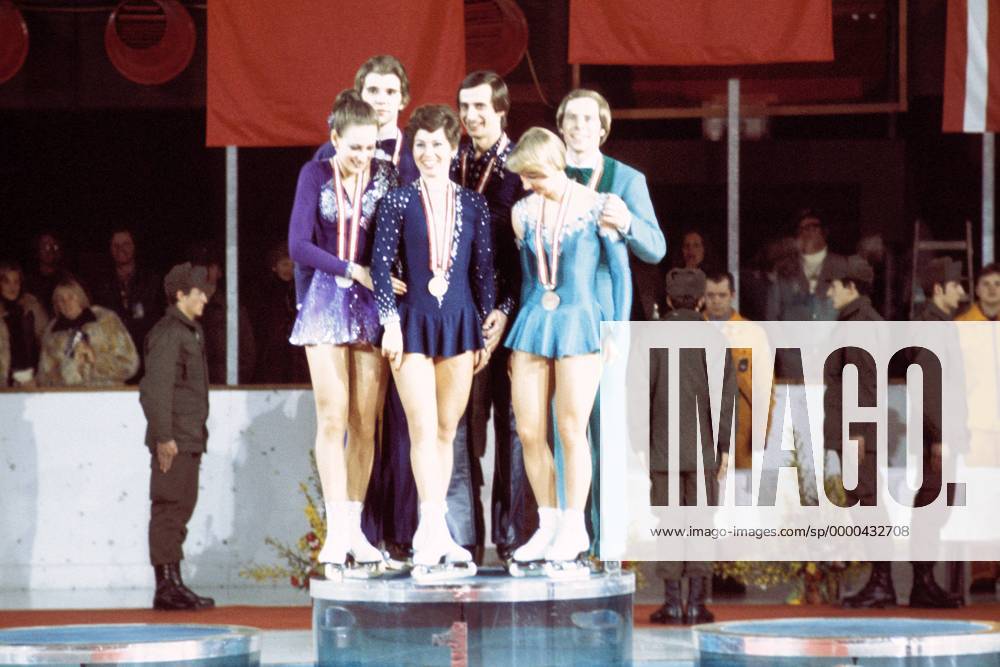 V. li. Irina Moissejewa und Andrej Minenkow, Ljudmila Pachomowa und