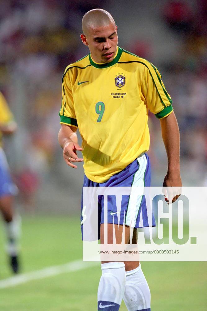 Ronaldo (Brasilien) nachdenklich Fußball WM Herren Weltmeisterschaft