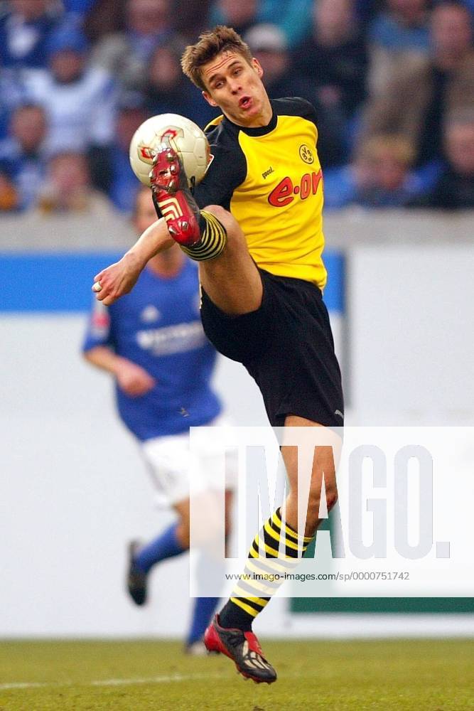 Sebastian Kehl (BVB) Am Ball Fußball 1. BL Herren Saison 2002 2003 ...