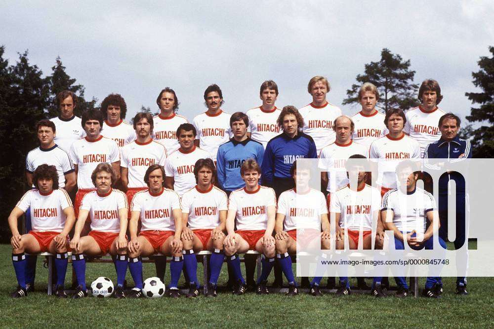 Mannschaftsbild Hamburger SV 1978 1979 - hinten v. li.: Assistent ...