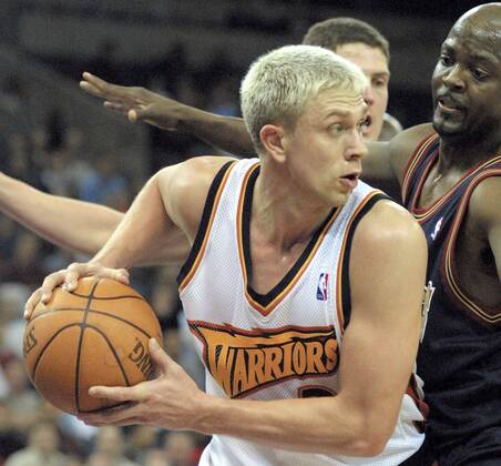 Bob Sura (Golden State Warriors, li.) gegen George McCloud (Denver Nuggets)  - Y (SXP