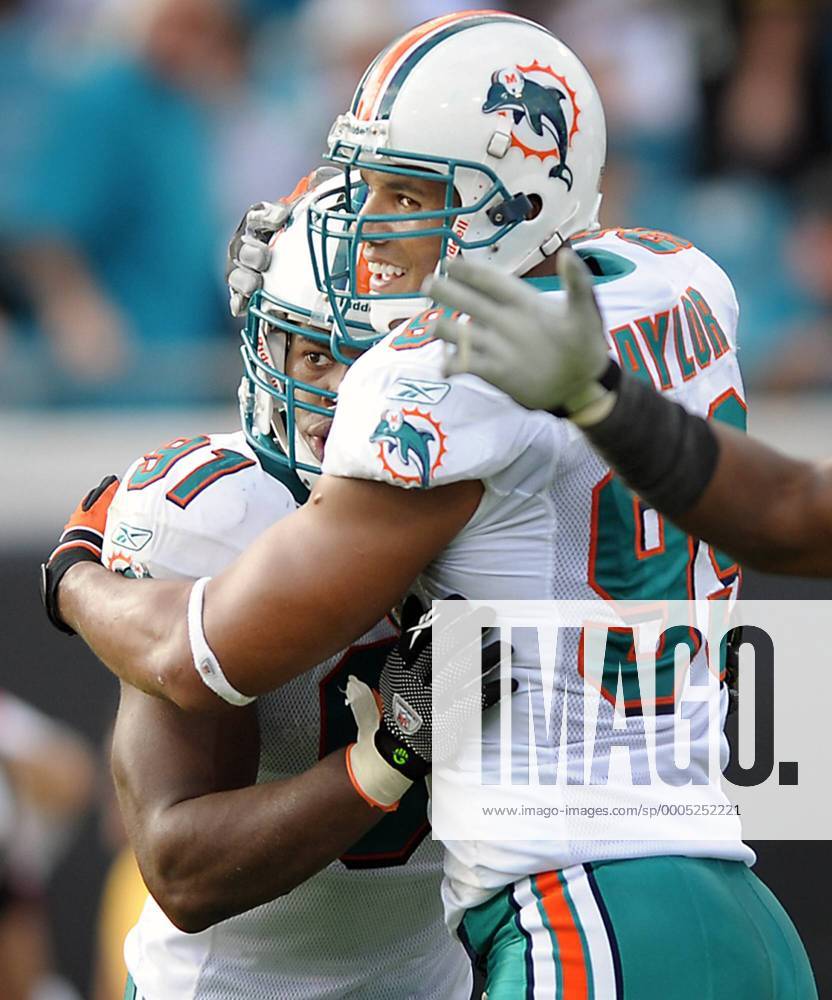 Dec. 13, 2009 - Jacksonville, Florida, USA - Jacksonville ---finsrd13b---Miami  Dolphins visit the