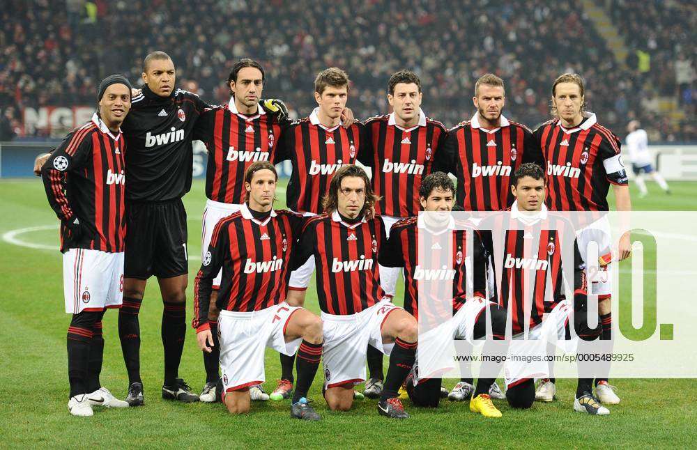 AC Milan hi.v.l.: Dida, Alessandro Nesta, Klaas Jan Huntelaar, Daniele B