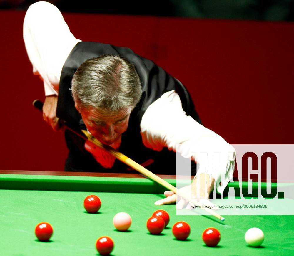 4th July 2010 A night of Snooker Legends, featuring Cliff Thorburn at
