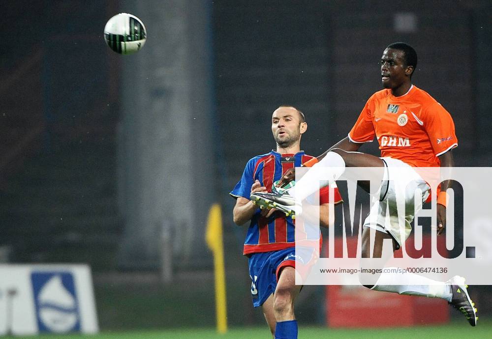 POLONIA BYTOM (rot blau) ZAGLEBIE LUBIN (orange), EKSTRAKLASA